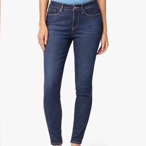 NWT | Levi Signature Dark Blue Skinny Jeans for Women​